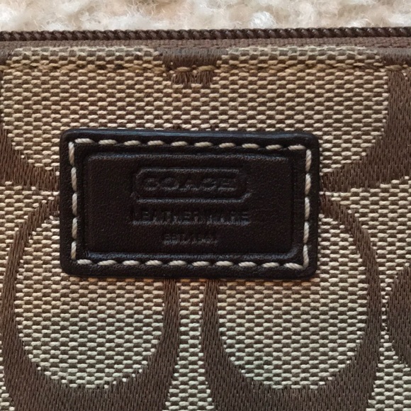 Coach Logo Tan Canvas & Leather Wristlet - Picture 3 of 8